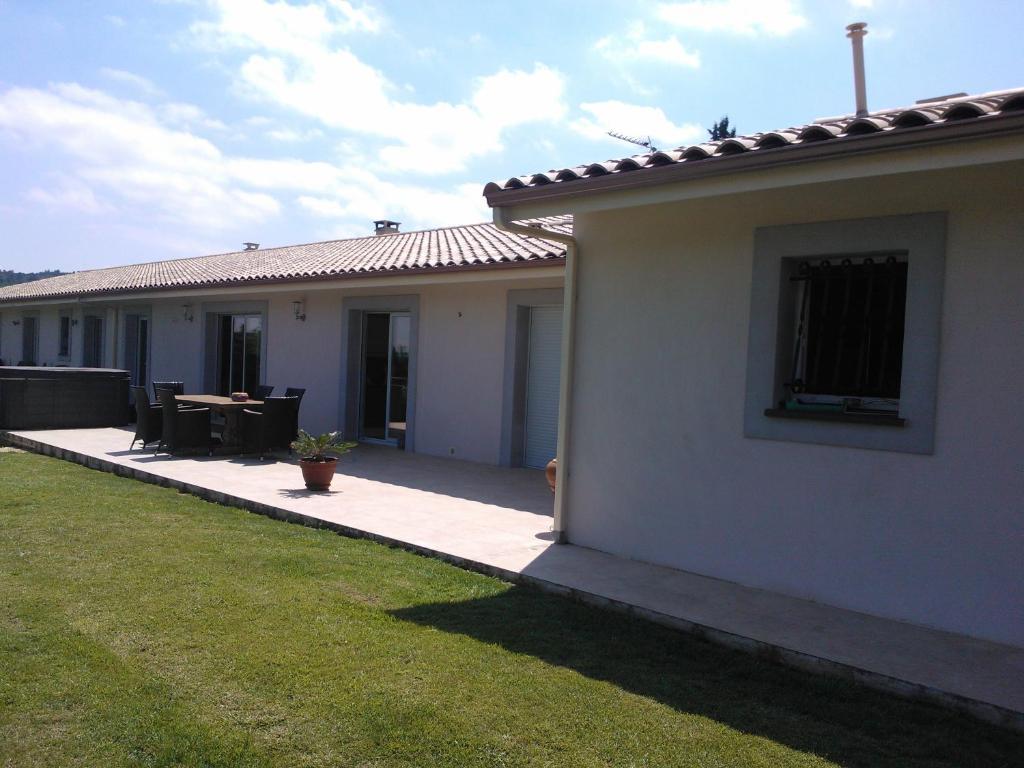 Bed and Breakfast Relais de l'alsou- jacuzzi chauffé piscine Labastide-en-Val Exterior foto