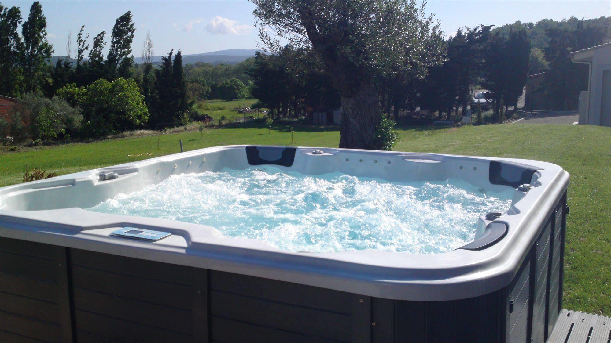 Bed and Breakfast Relais de l'alsou- jacuzzi chauffé piscine Labastide-en-Val Exterior foto