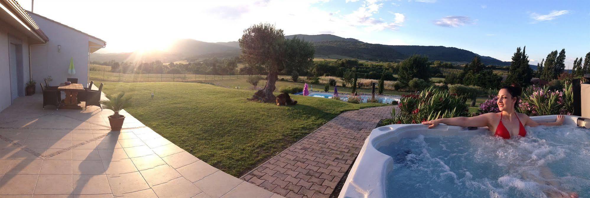 Bed and Breakfast Relais de l'alsou- jacuzzi chauffé piscine Labastide-en-Val Exterior foto